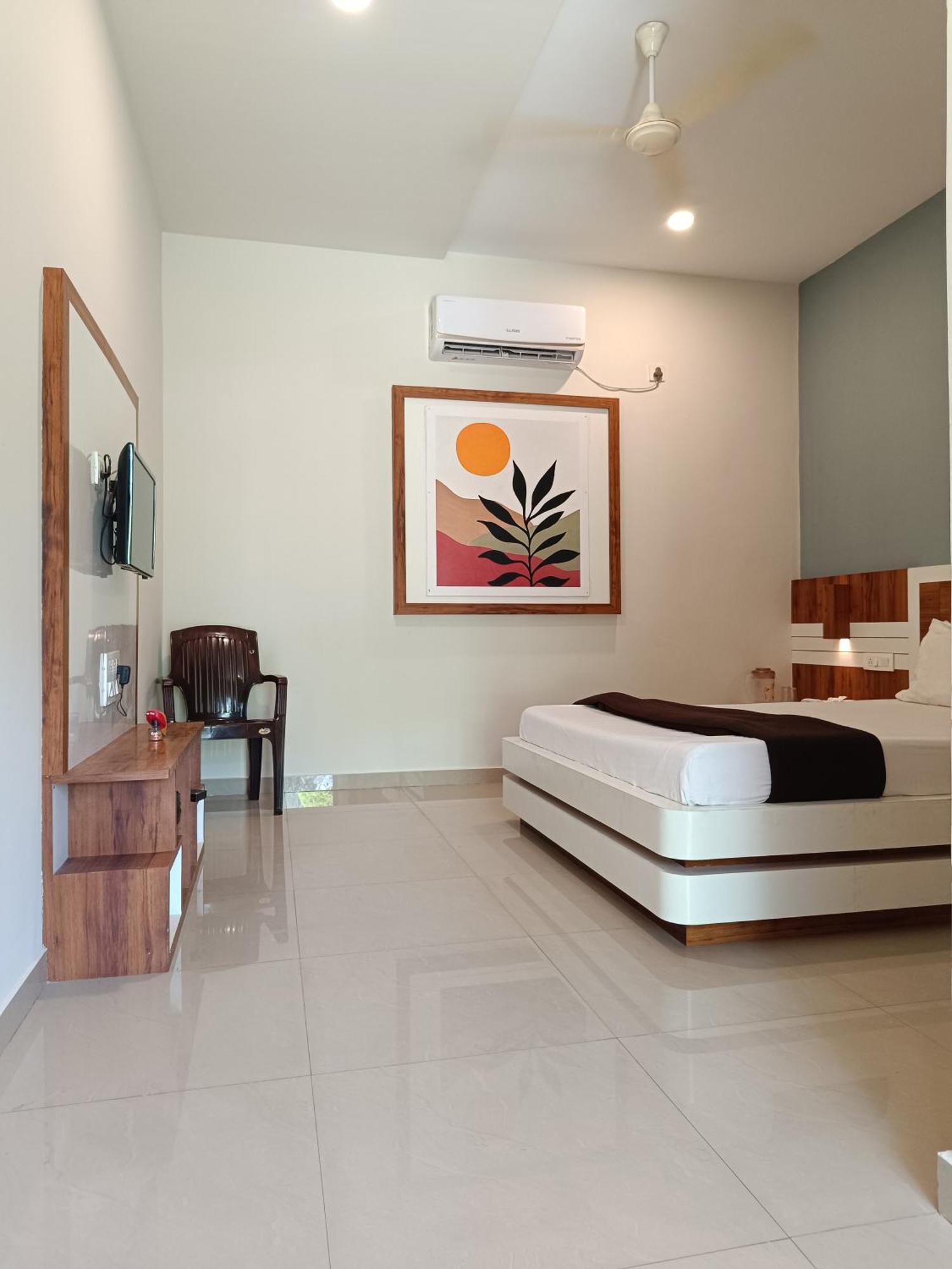 Serenity Resort Panhāla Exterior foto